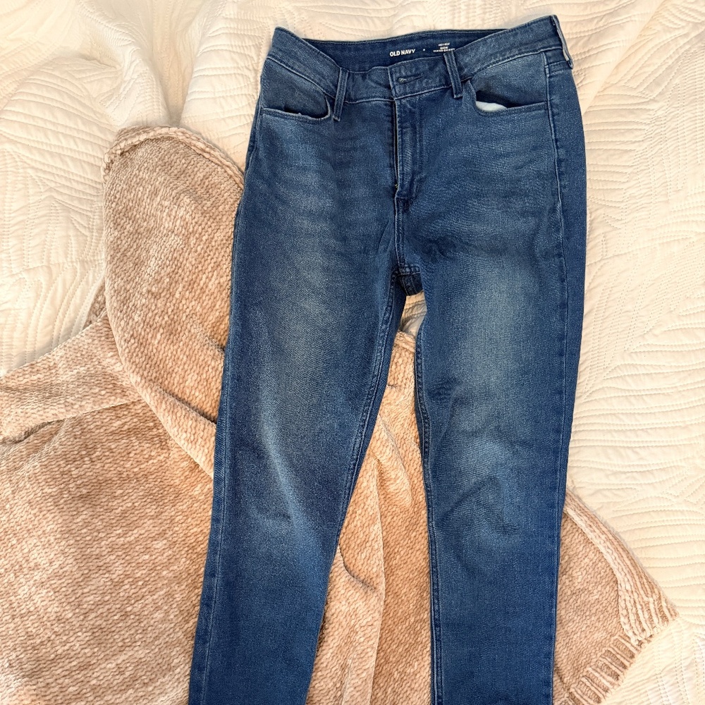 Old Navy High-Waisted Wow Super-Skinny Jeans